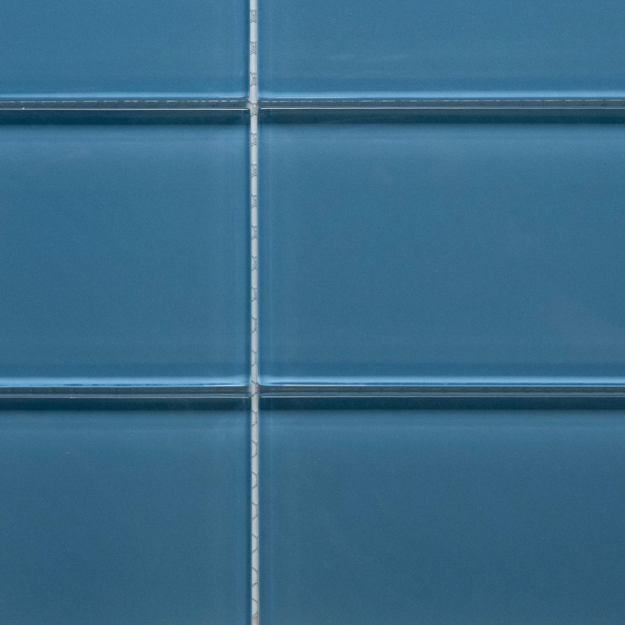 Glacial Elegance: Premium Glass Subway Tiles for a Modern Touch