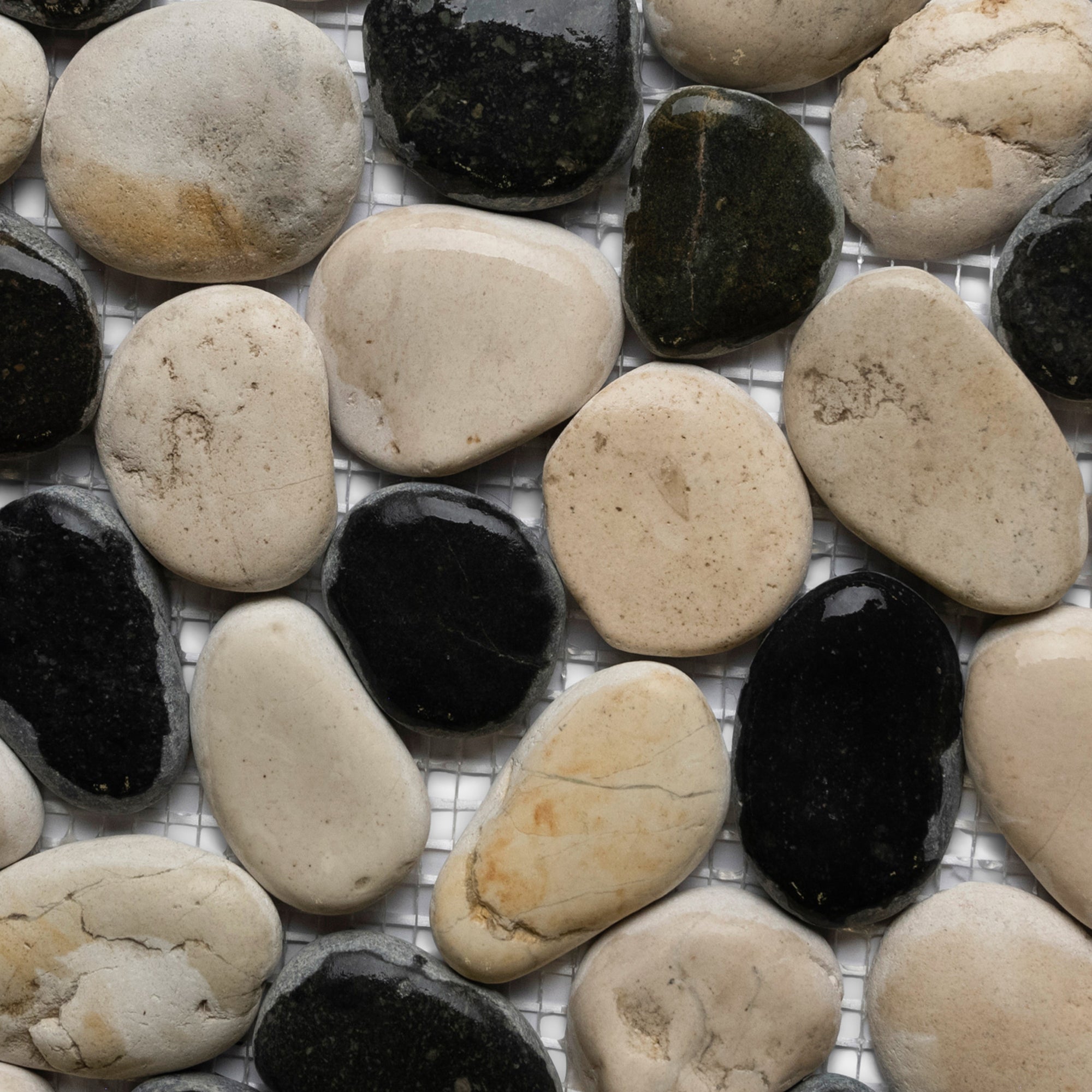 Stunning Black & White Pebble Tiles for Stylish Spaces